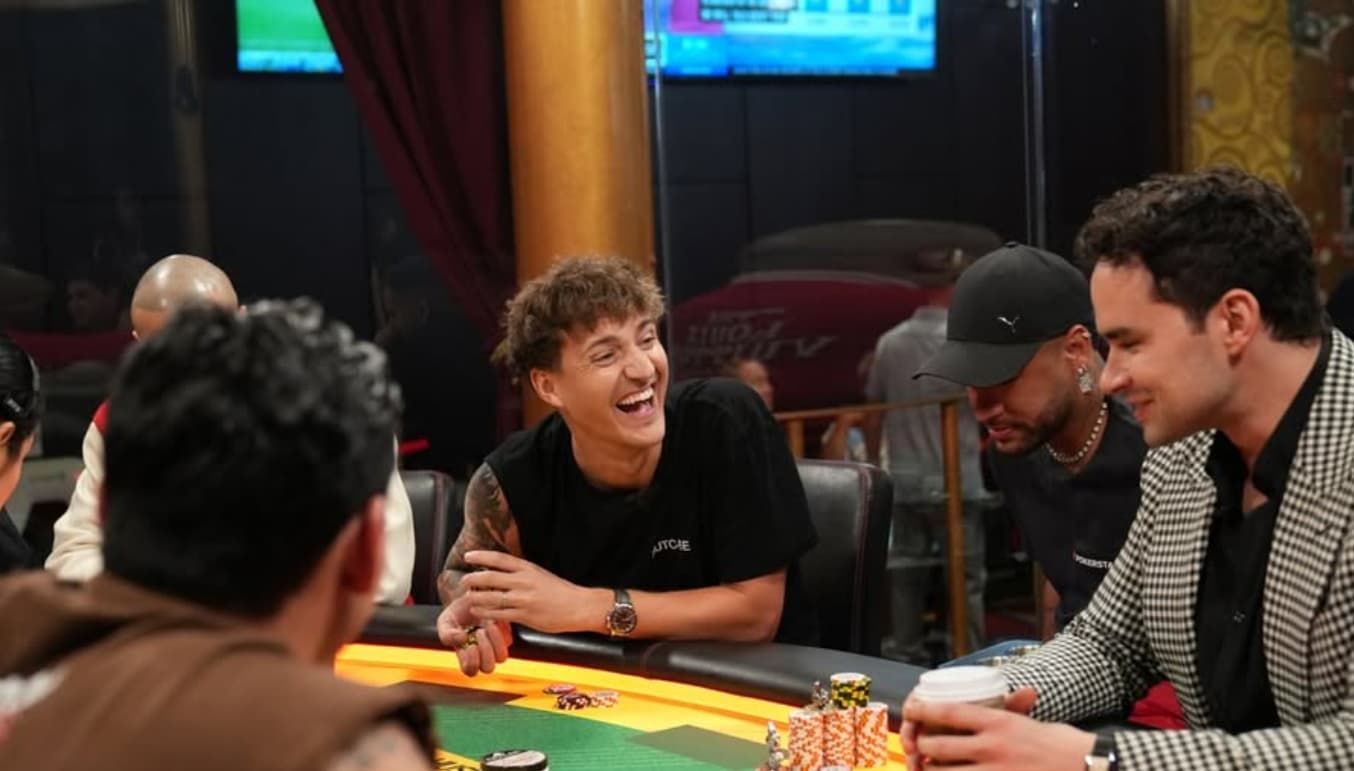 Ninja in Casino with Neymar Jr.